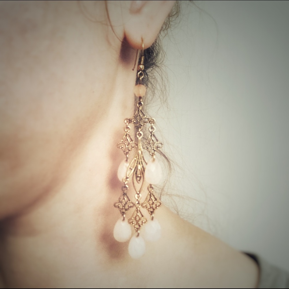Chandelier earrings